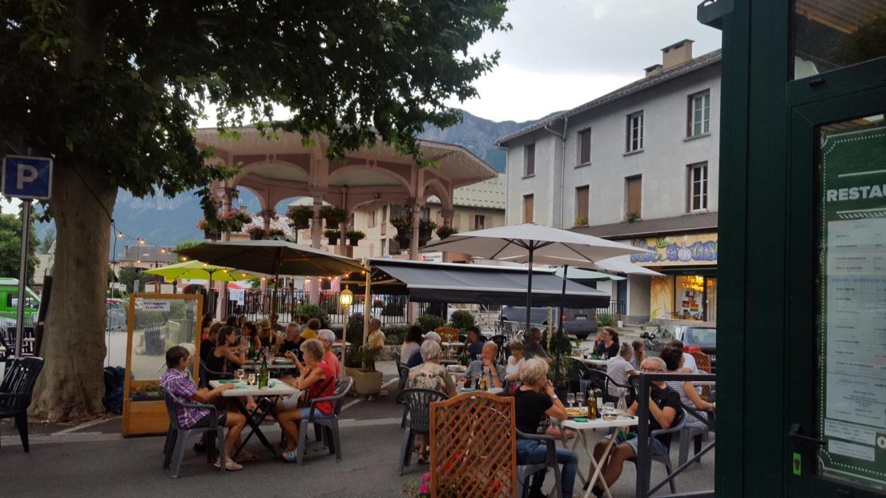 Hotel Restaurant Glaizette LʼArgentière-la-Bessée Zewnętrze zdjęcie