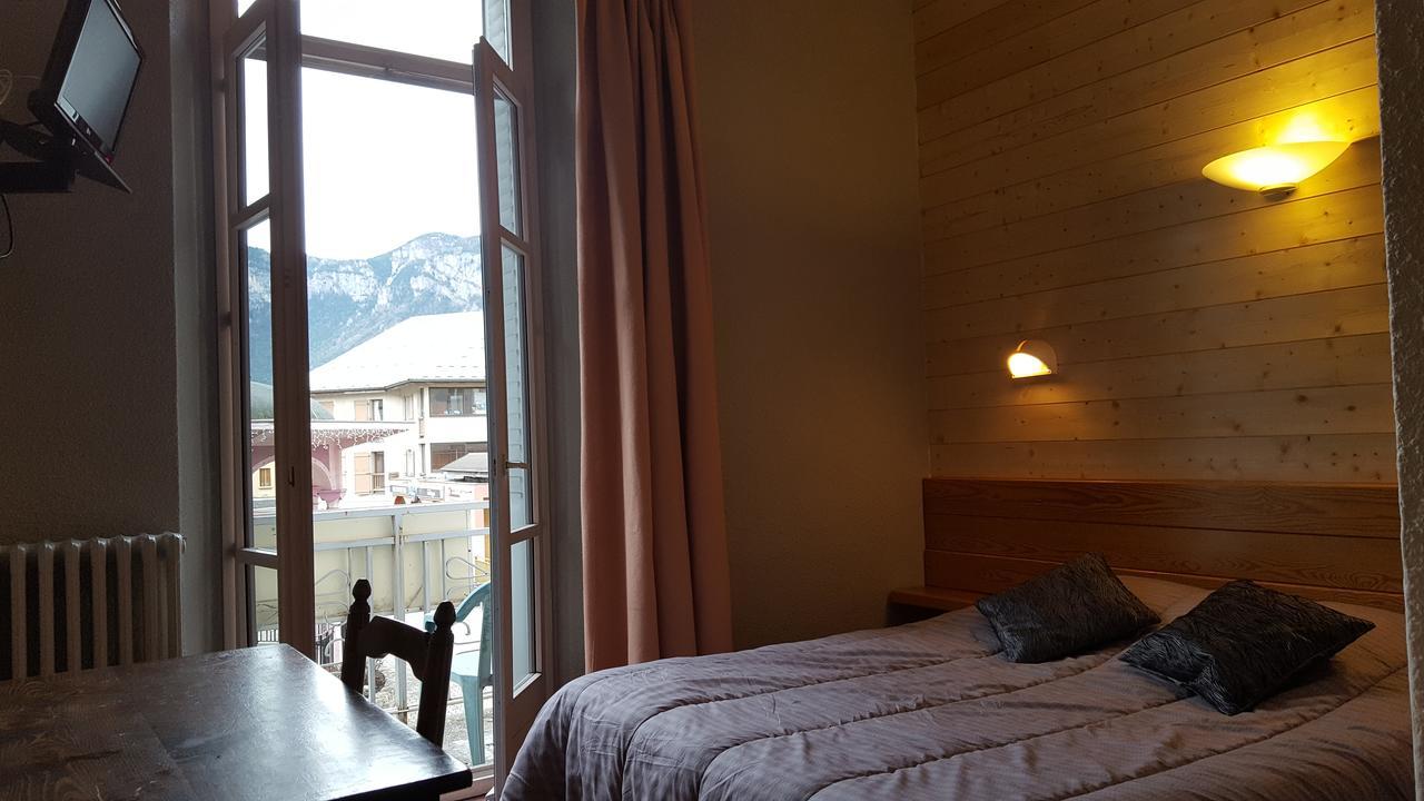 Hotel Restaurant Glaizette LʼArgentière-la-Bessée Zewnętrze zdjęcie